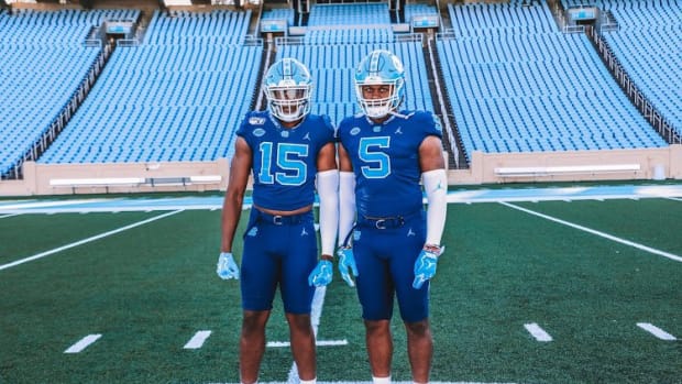 Jahvaree Ritzie, wearing #5, is one of UNC's top recruits. He's standing here with UNC commit Keeshawn Silver.